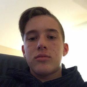 Meet your Posher, Henry